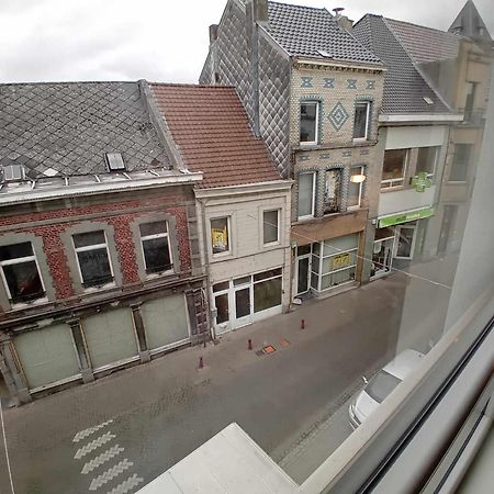 Leuze Escale Leuze-en-Hainaut Exterior foto